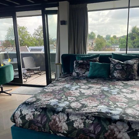 Above And Beyond - Luxe Suite Met Sauna En Stoomdouche Zaandam Kültér fotó